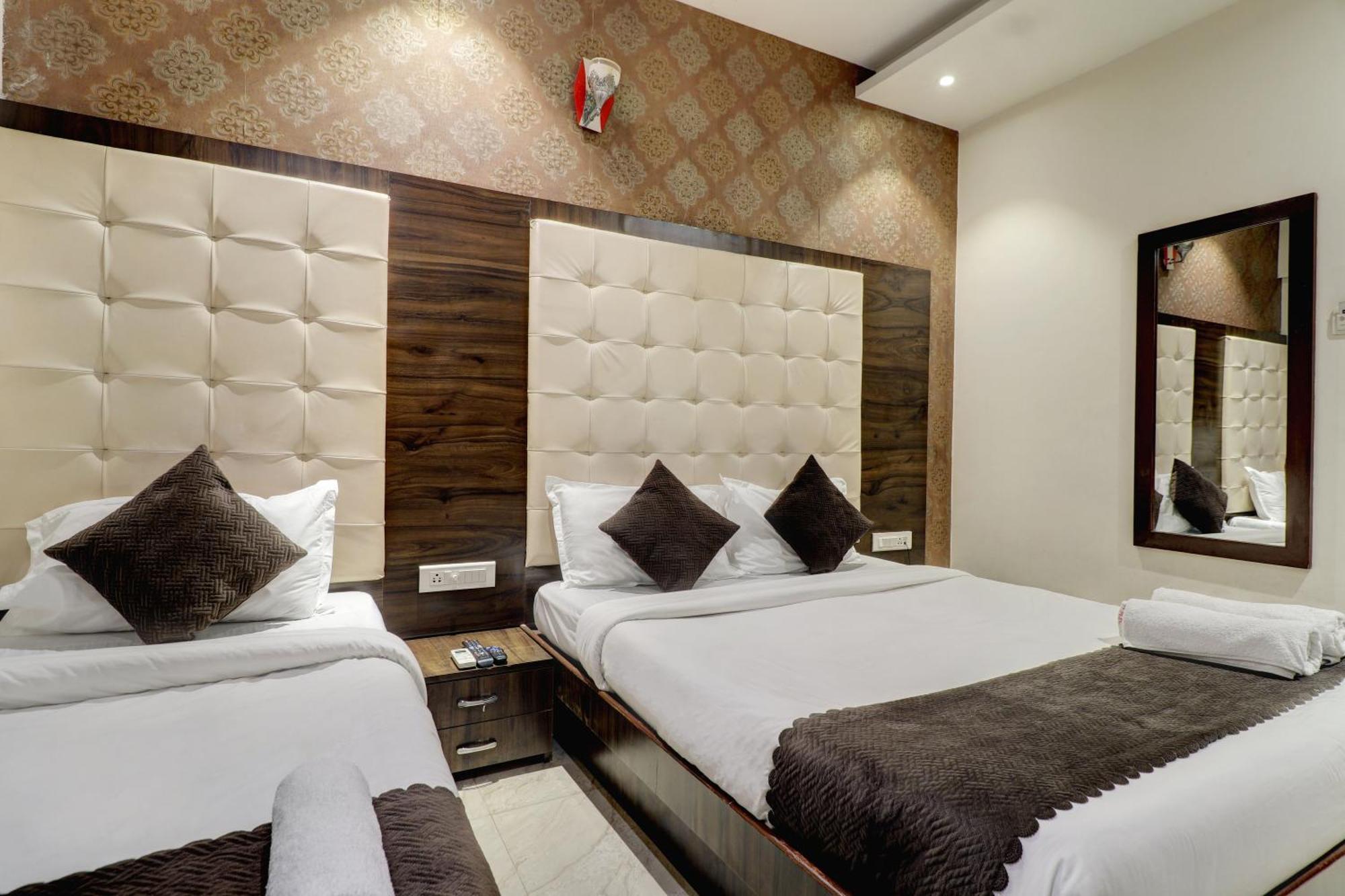 Hotel A. K. International - Fort Mumbai Bagian luar foto