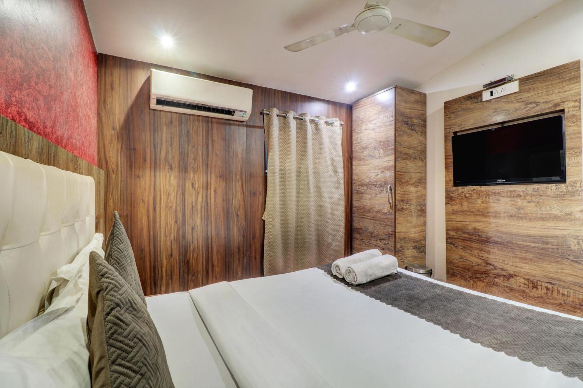 Hotel A. K. International - Fort Mumbai Bagian luar foto