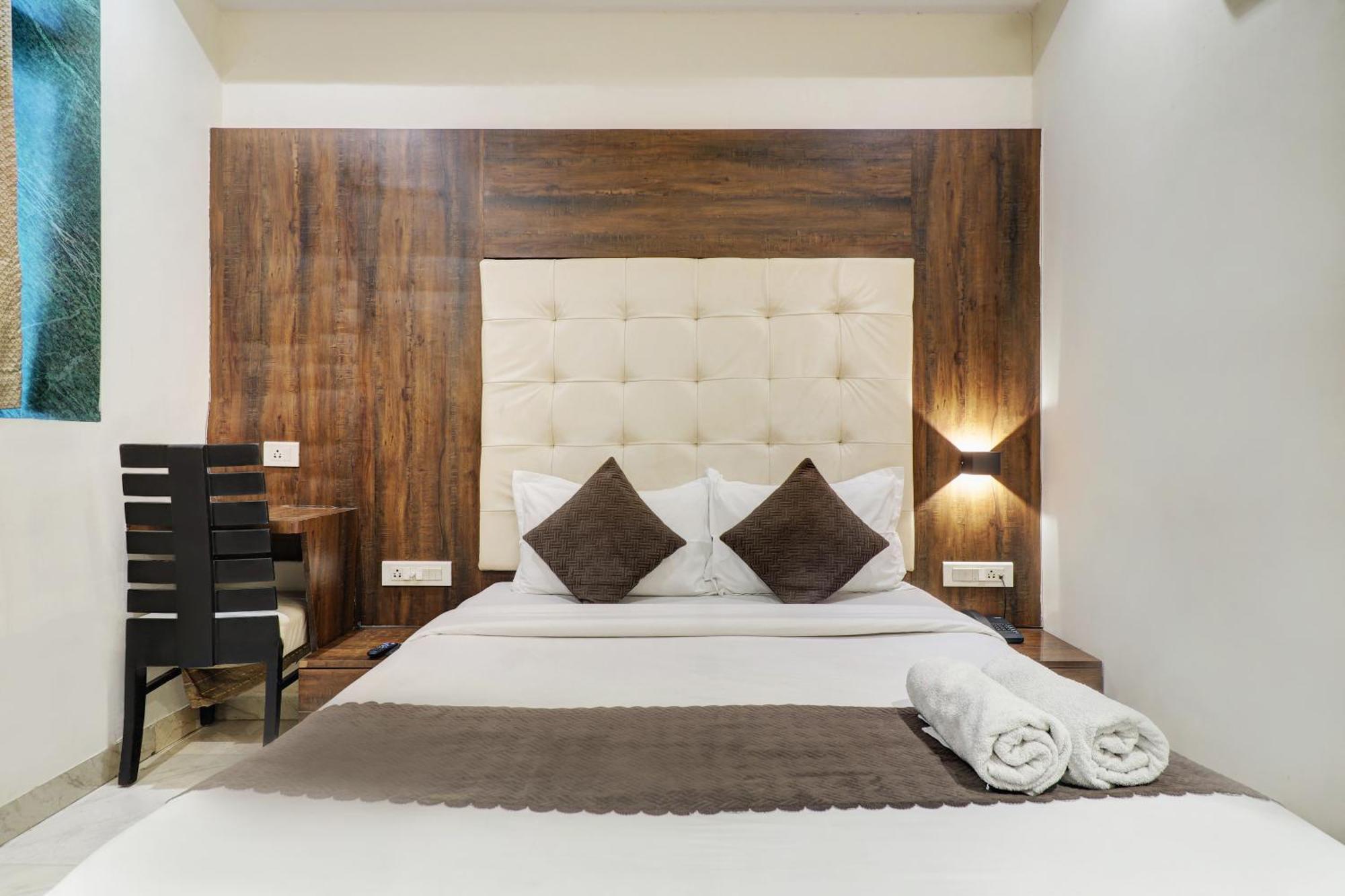 Hotel A. K. International - Fort Mumbai Bagian luar foto