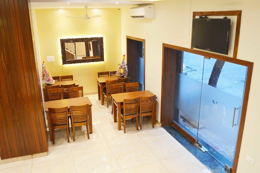 Hotel A. K. International - Fort Mumbai Bagian luar foto